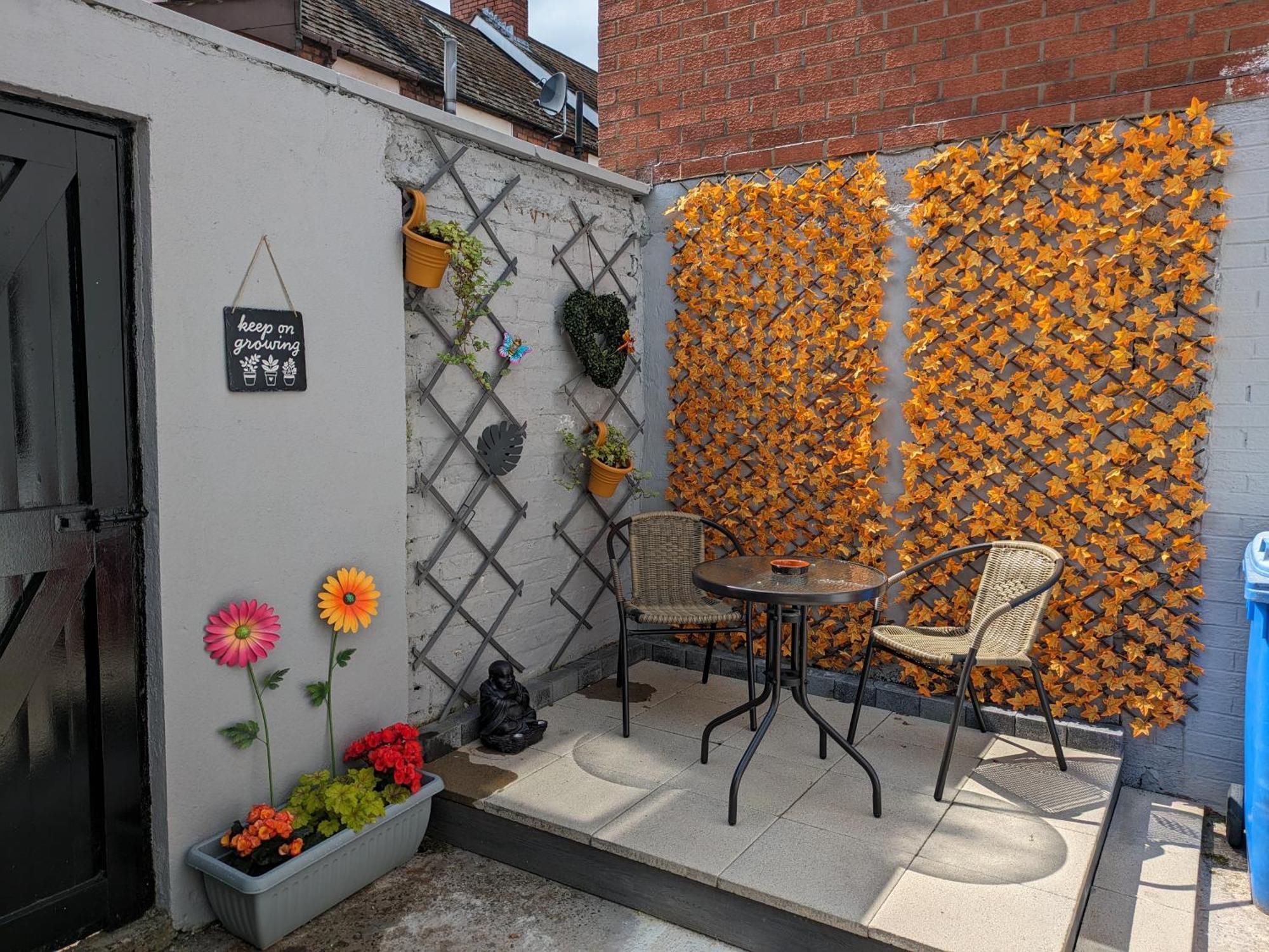 Maire Toireasa - Cosy Refurbished Property In The Gaeltacht Quarter Belfast Habitación foto